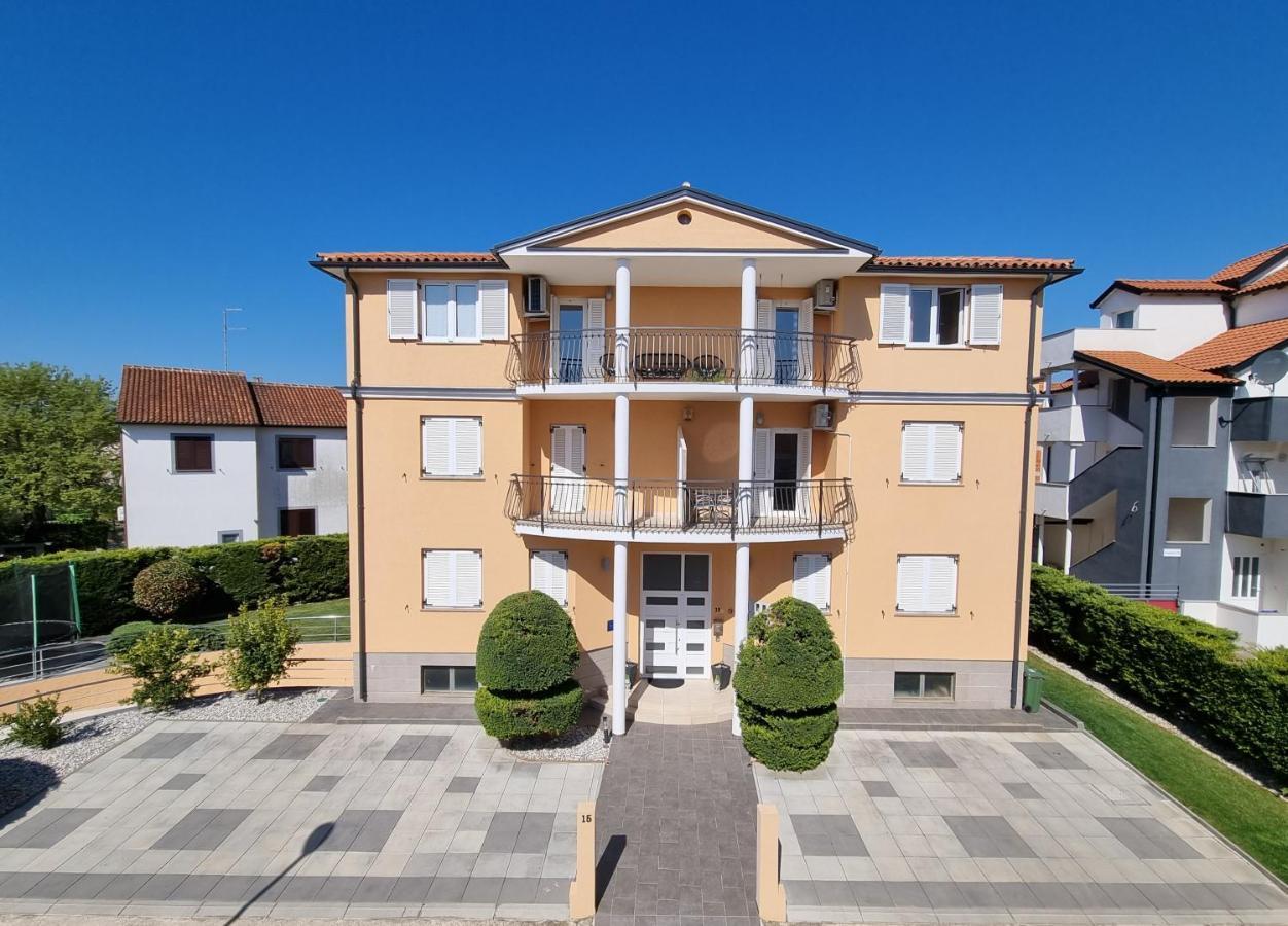 Apartments Medulin - Orijeta Экстерьер фото